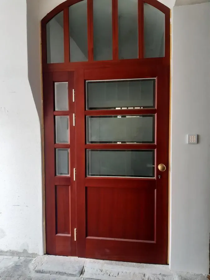 Ars Longa Apartments